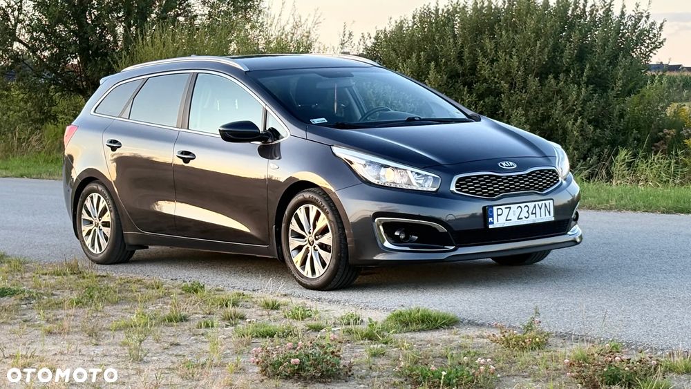 Kia Ceed 1.6 GDI L - 6