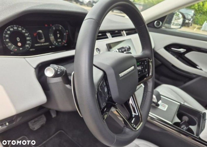 Land Rover Range Rover Evoque - 11