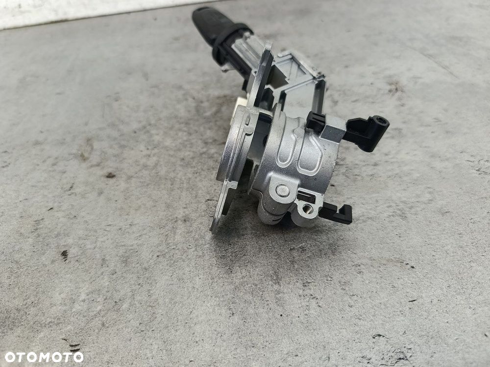 STACYJKA OPEL ASTRA H GTC 2421430 N0501881  VALEO 1.9 CDTI - 2