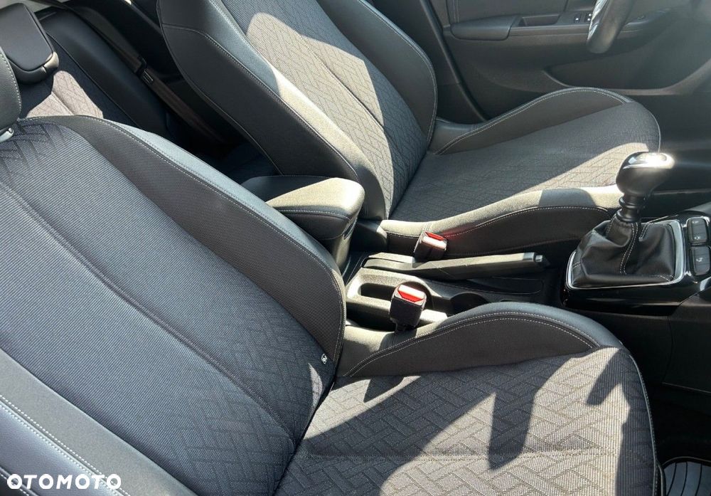 Opel Corsa - 19