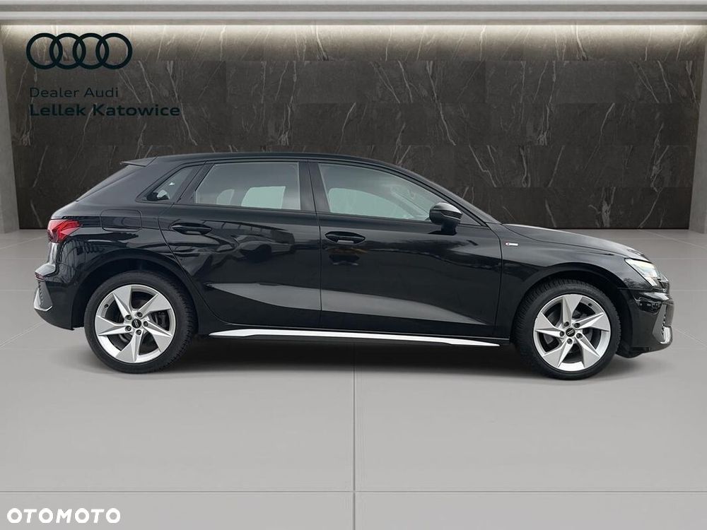 Audi A3 Sportback - 6