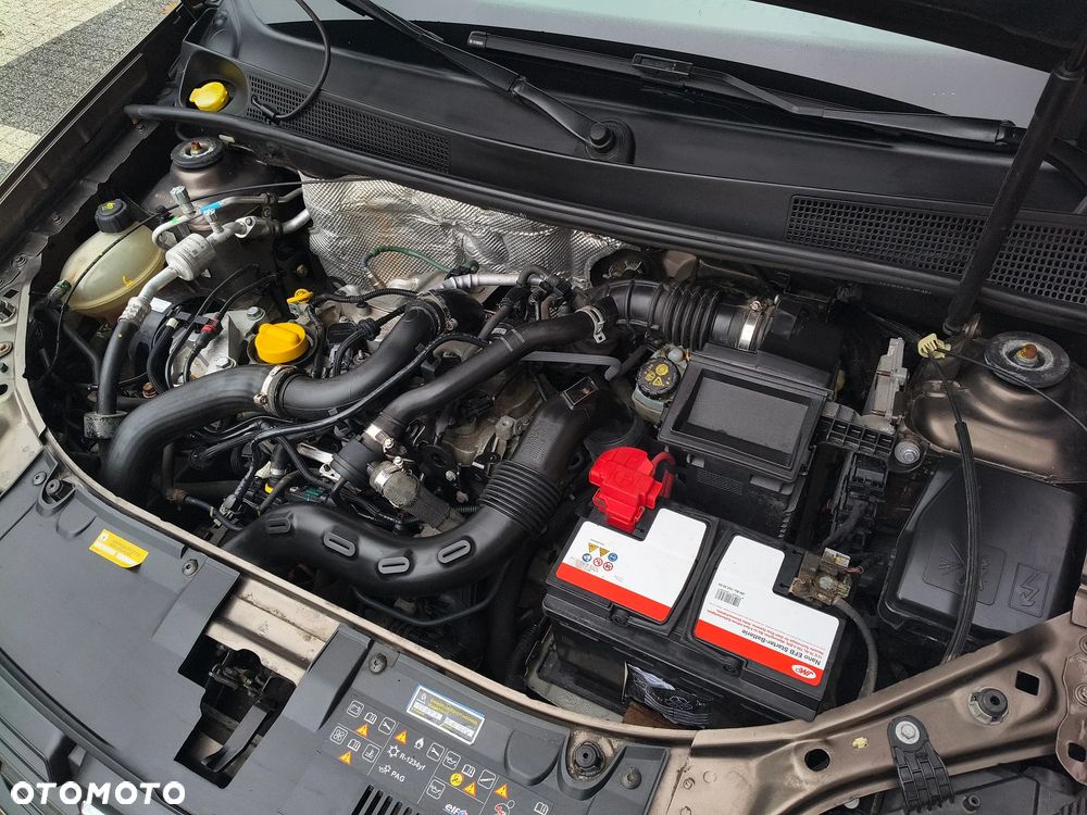 Dacia Logan TCe 90 Prestige - 25