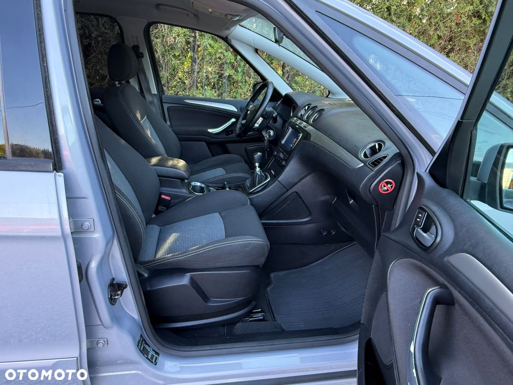 Ford S-Max - 15