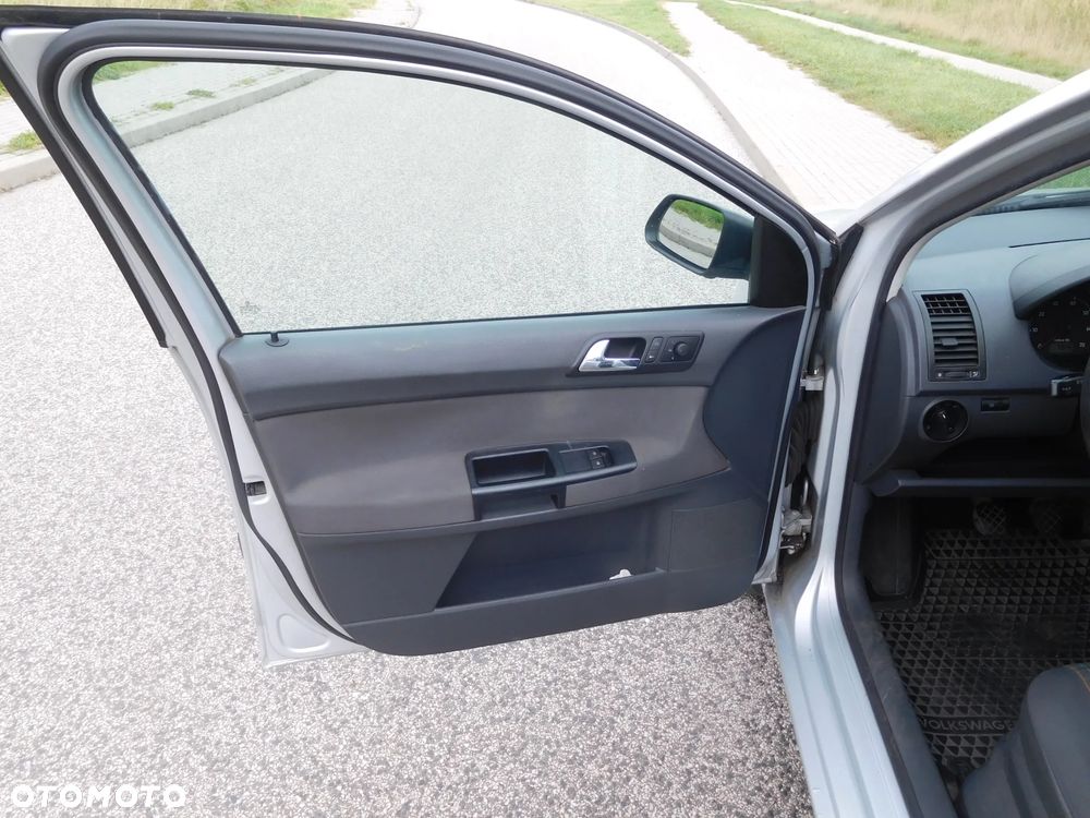Volkswagen Polo 1.2 Entry - 6