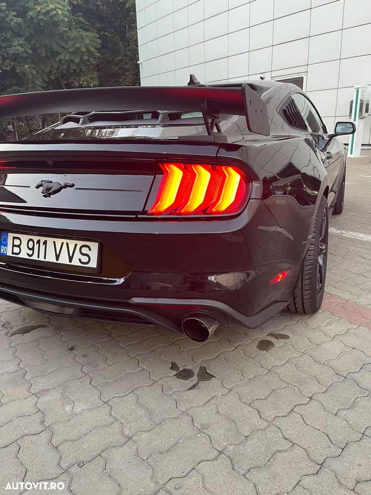 Ford Mustang 2.3 EcoBoost Aut. - 19