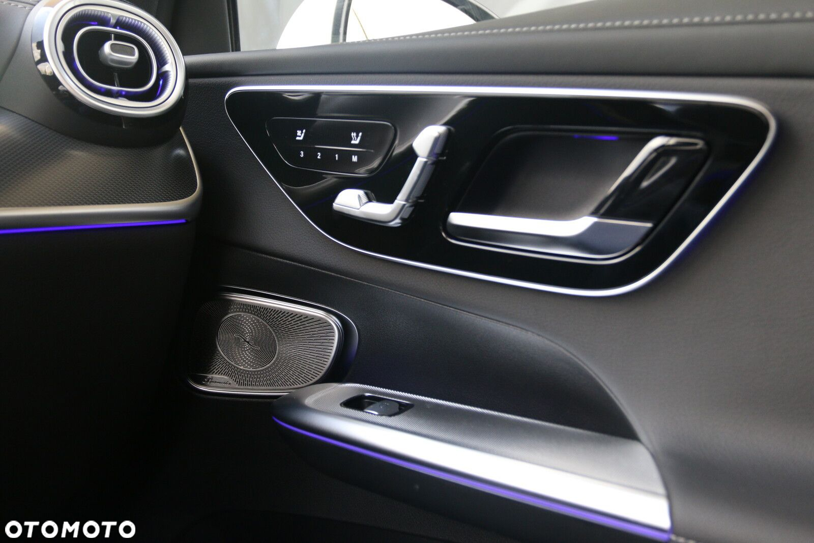 Mercedes-Benz GLC - 18