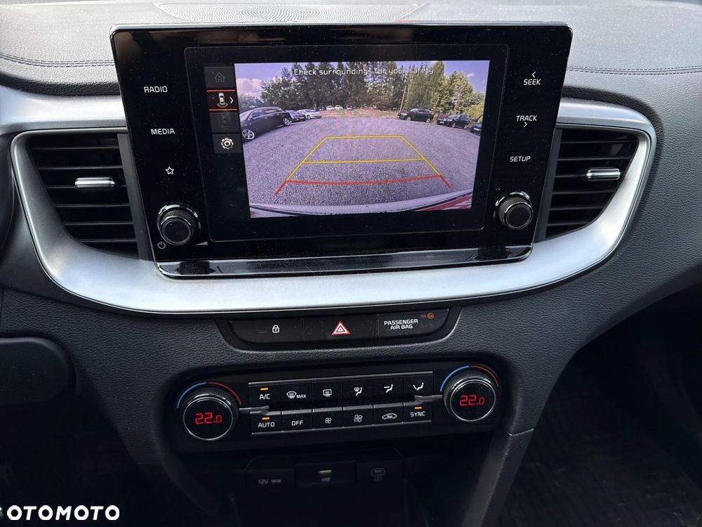 Kia XCeed 1.5 T-GDI M - 20