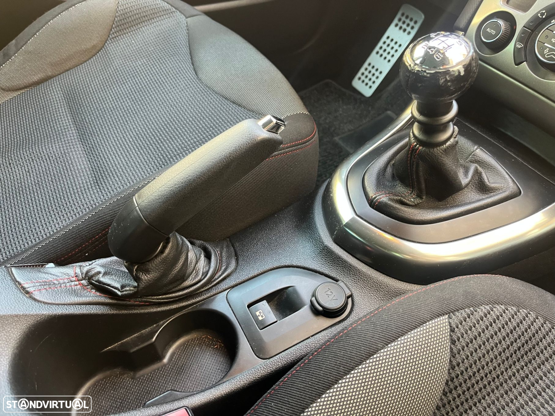 Peugeot 308 1.6 e-HDi Sportium CVM6 - 26