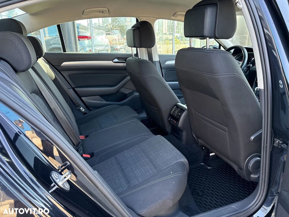 VOLKSWAGEN Passat 2021 — imagine 23