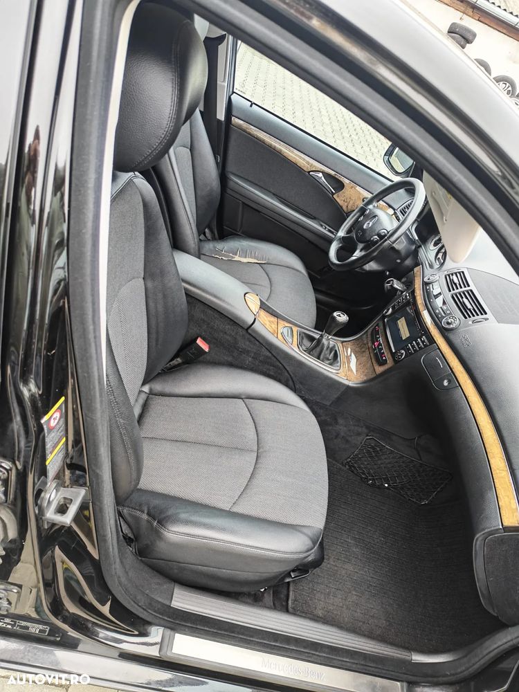 Mercedes-Benz E 200 CDI - 17