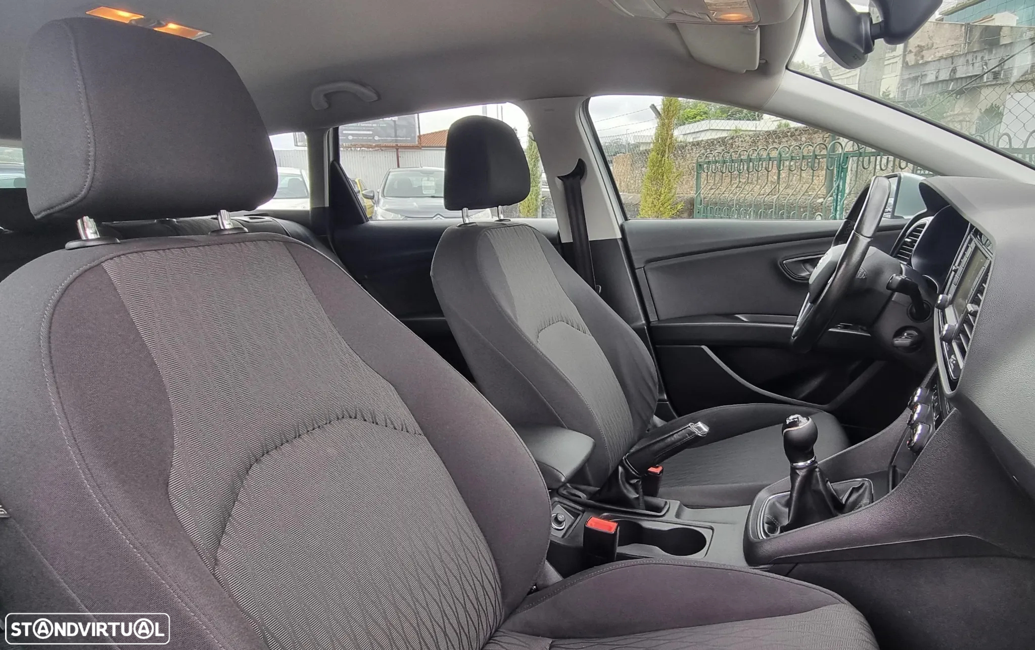 SEAT Leon ST 1.6 TDI Reference Ecomotive - 16