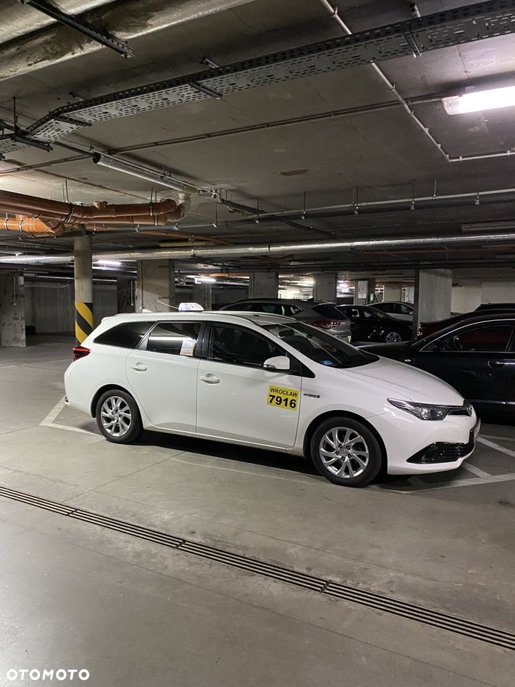 Toyota Auris Hybrid 135 Active - 7
