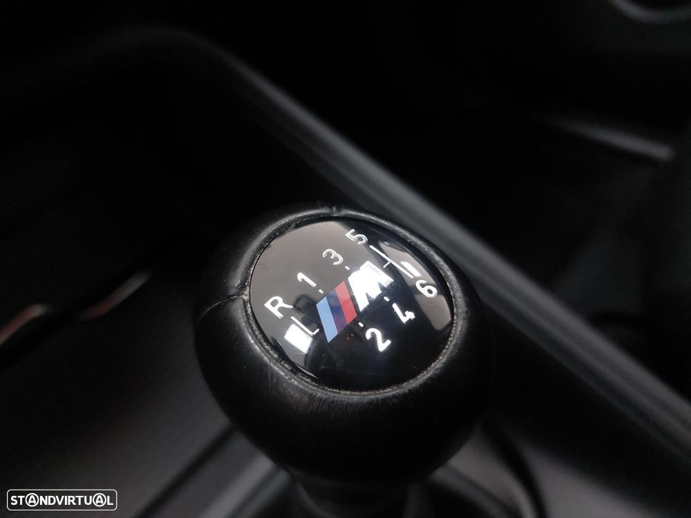 BMW X1 18 i sDrive Advantage - 38