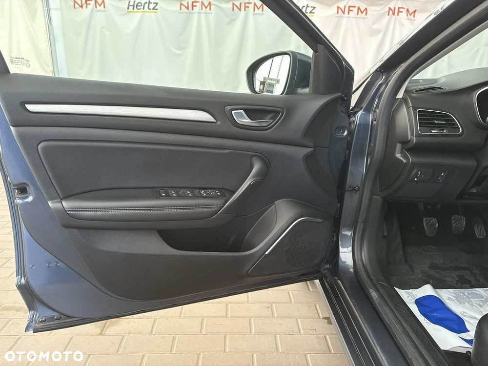 Renault Megane - 11