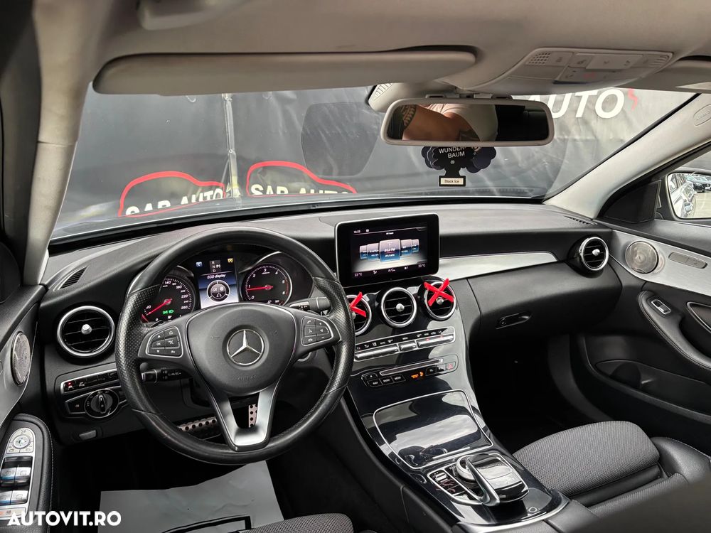 Mercedes-Benz C 220 (BlueTEC) d 7G-TRONIC Avantgarde - 11