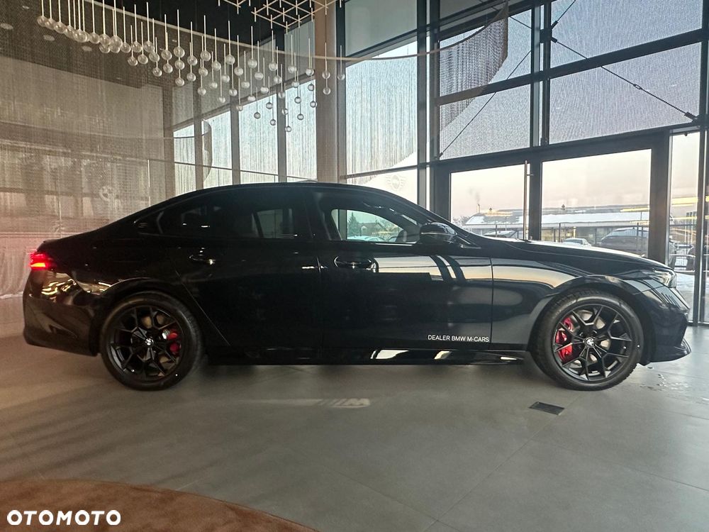 BMW Seria 5 540d xDrive mHEV - 8