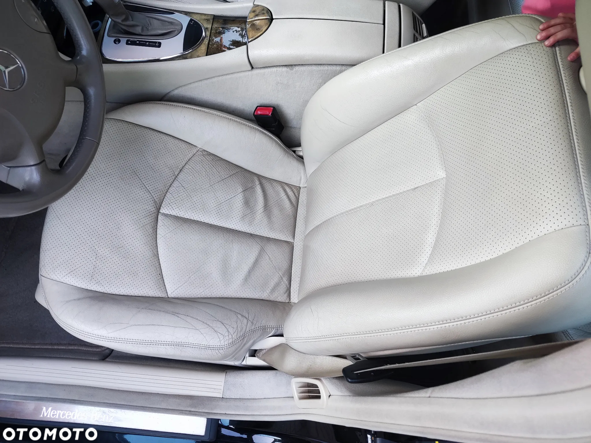 Mercedes-Benz Klasa E 320 CDI T Avantgarde - 7