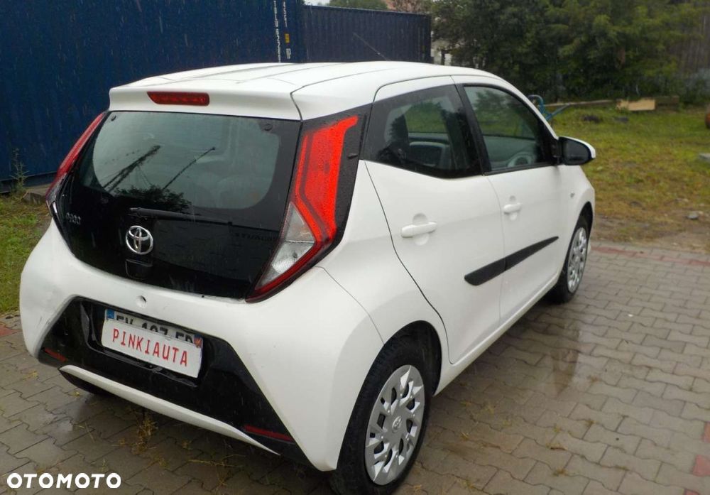 Toyota Aygo - 10