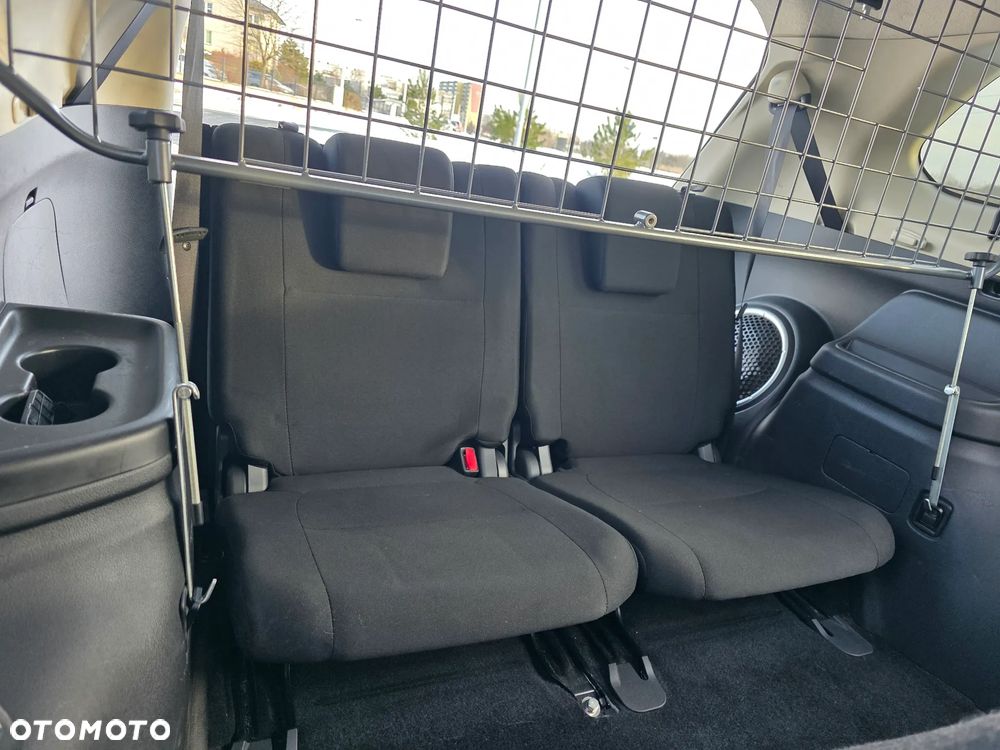 Mitsubishi Outlander 2.2 DID Instyle Navi - 28