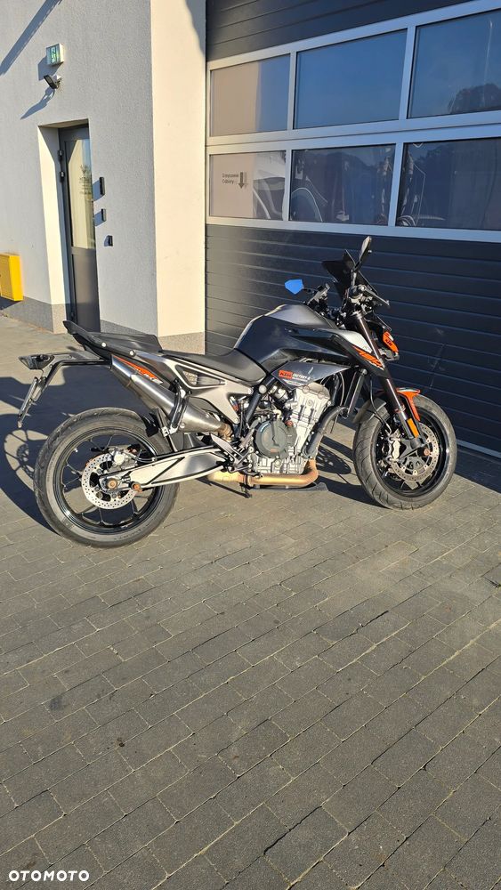 KTM Duke 790 - 2