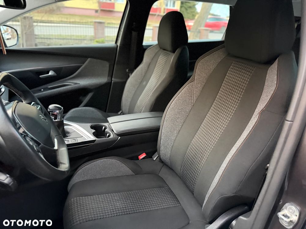 Peugeot 5008 1.5 BlueHDi Active Pack S&S - 22