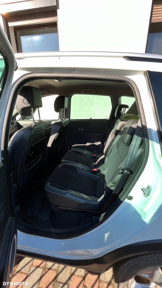 Renault Scenic - 12
