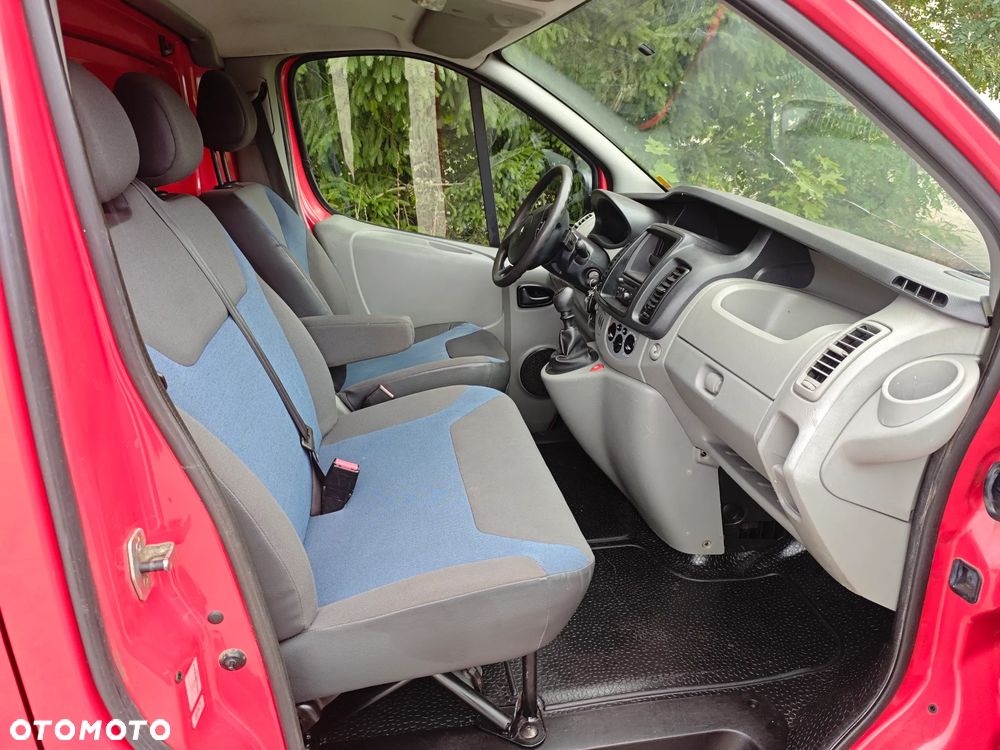 Renault TRAFIC - 6
