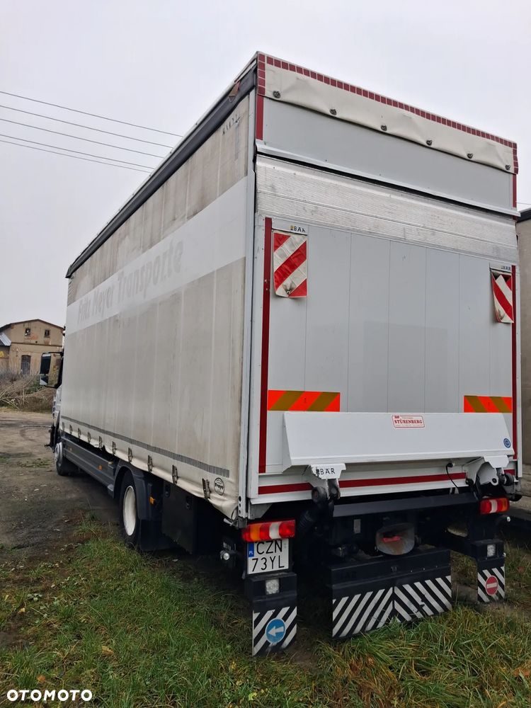 Mercedes-Benz 1530 - 3