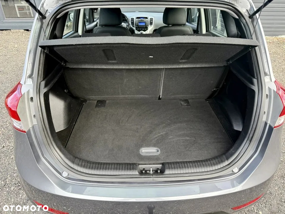 Hyundai ix20 1.4 Fifa World Cup Edition - 37