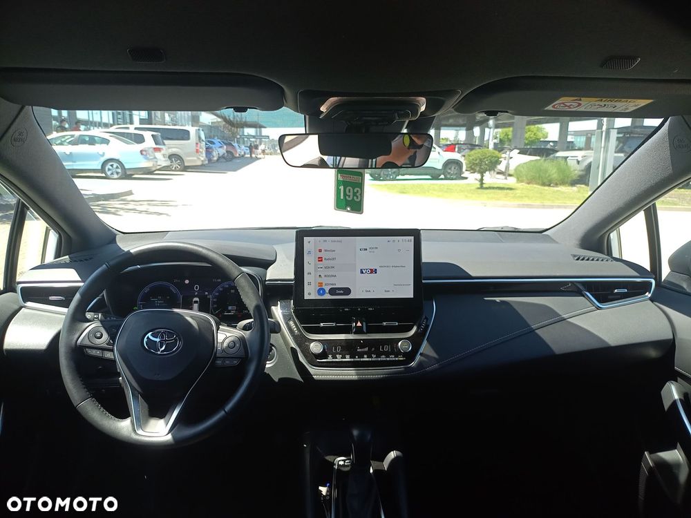 Toyota Corolla 2.0 Hybrid Comfort - 2