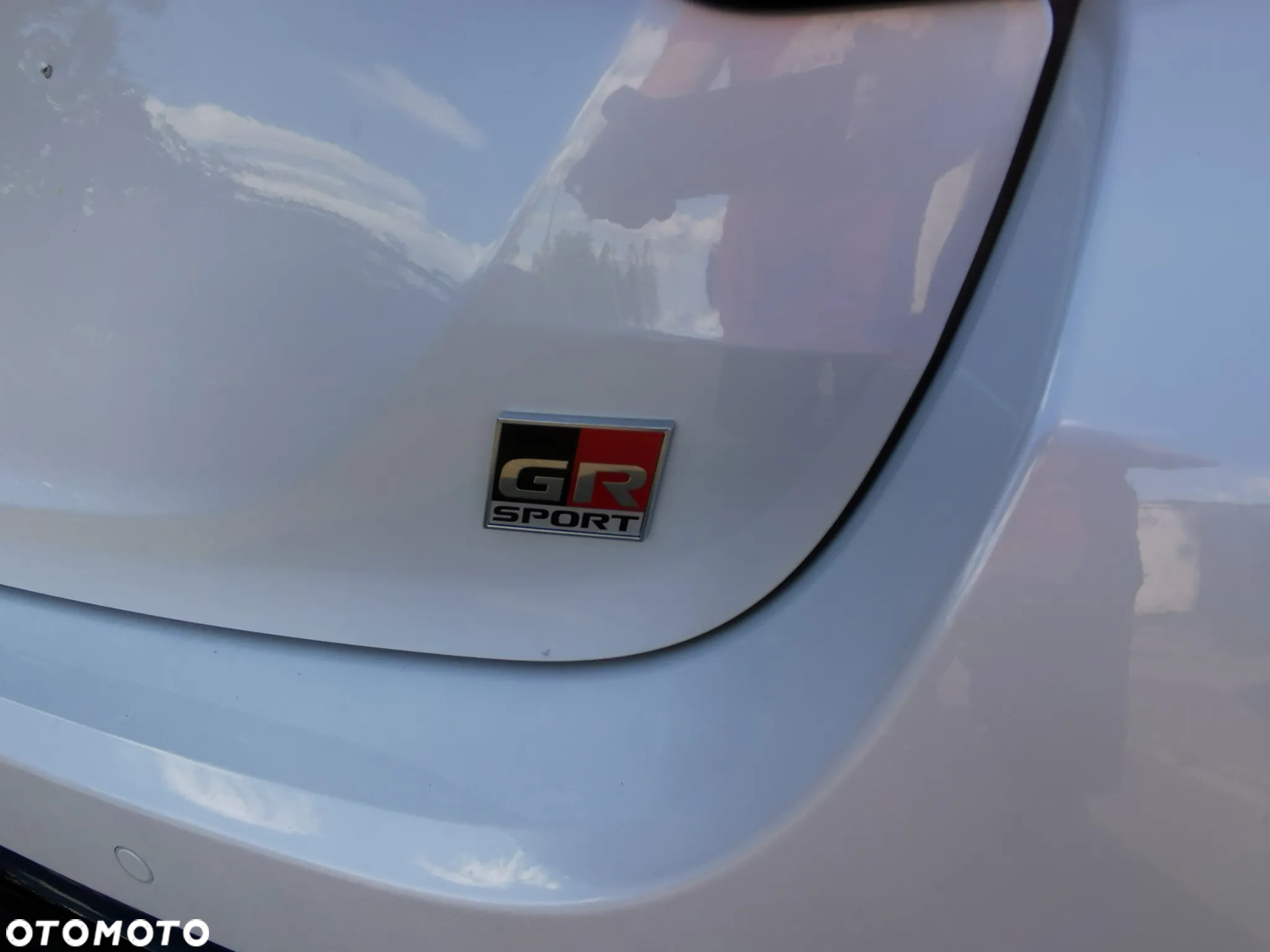 Toyota Yaris Hybrid 1.5 GR Sport - 16