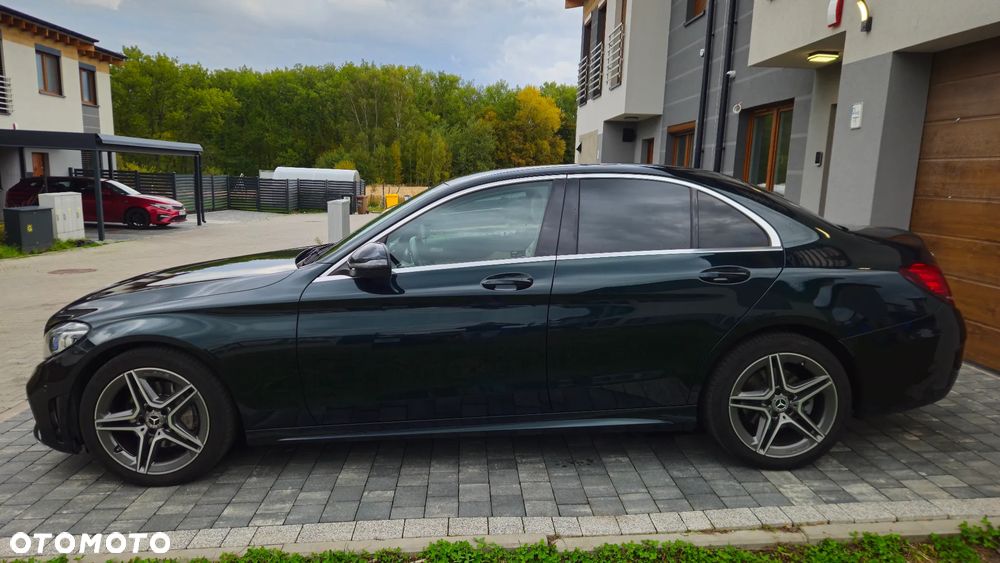 Mercedes-Benz C-Class 2018 photo 5