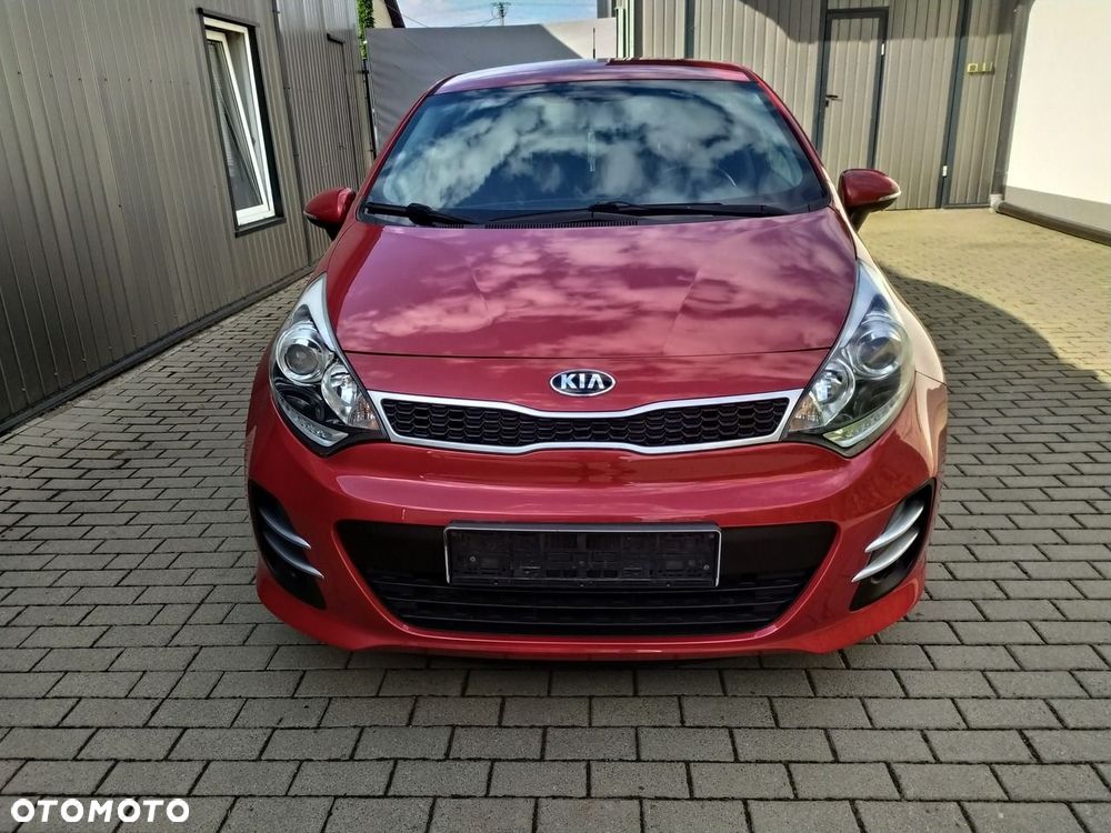 Kia Rio - 12