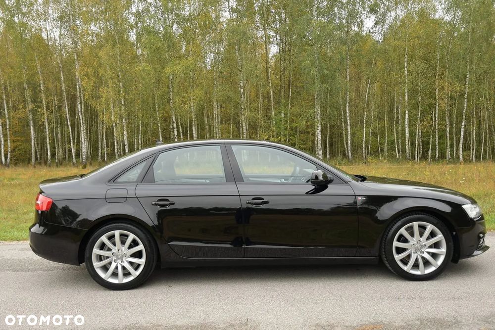Audi A4 Limousine 1.8 TFSI S line Sportpaket - 11