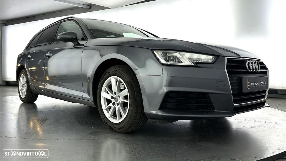 Audi A4 Avant 2.0 TDI Advance - 19