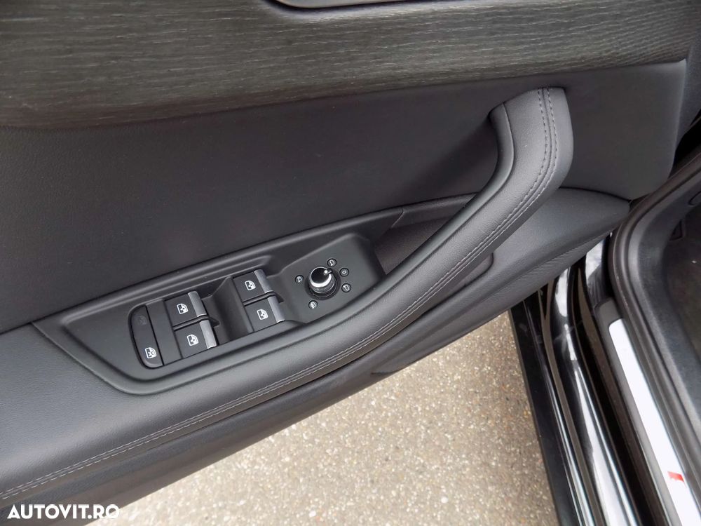 Audi A4 2.0 TDI S tronic Sport - 13