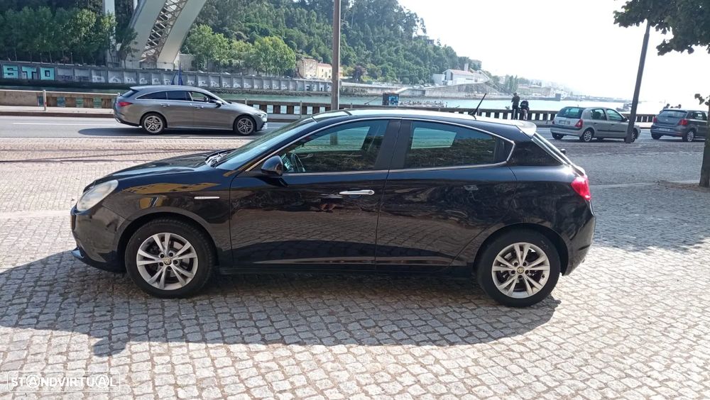 Alfa Romeo Giulietta - 2