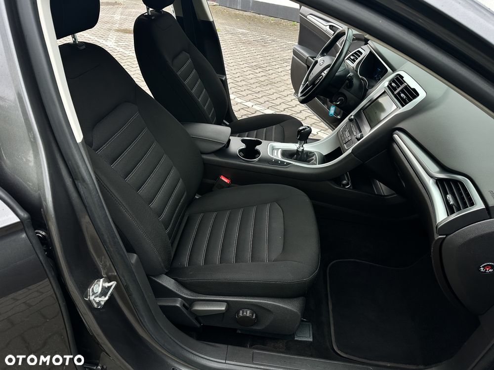 Ford Mondeo 2.0 TDCi Titanium - 16