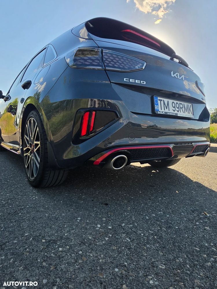Kia Ceed - 7