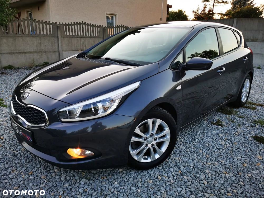 Kia Ceed - 3