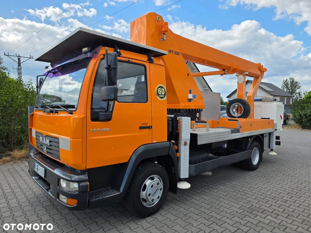 MAN Wumag WT 230 - 1