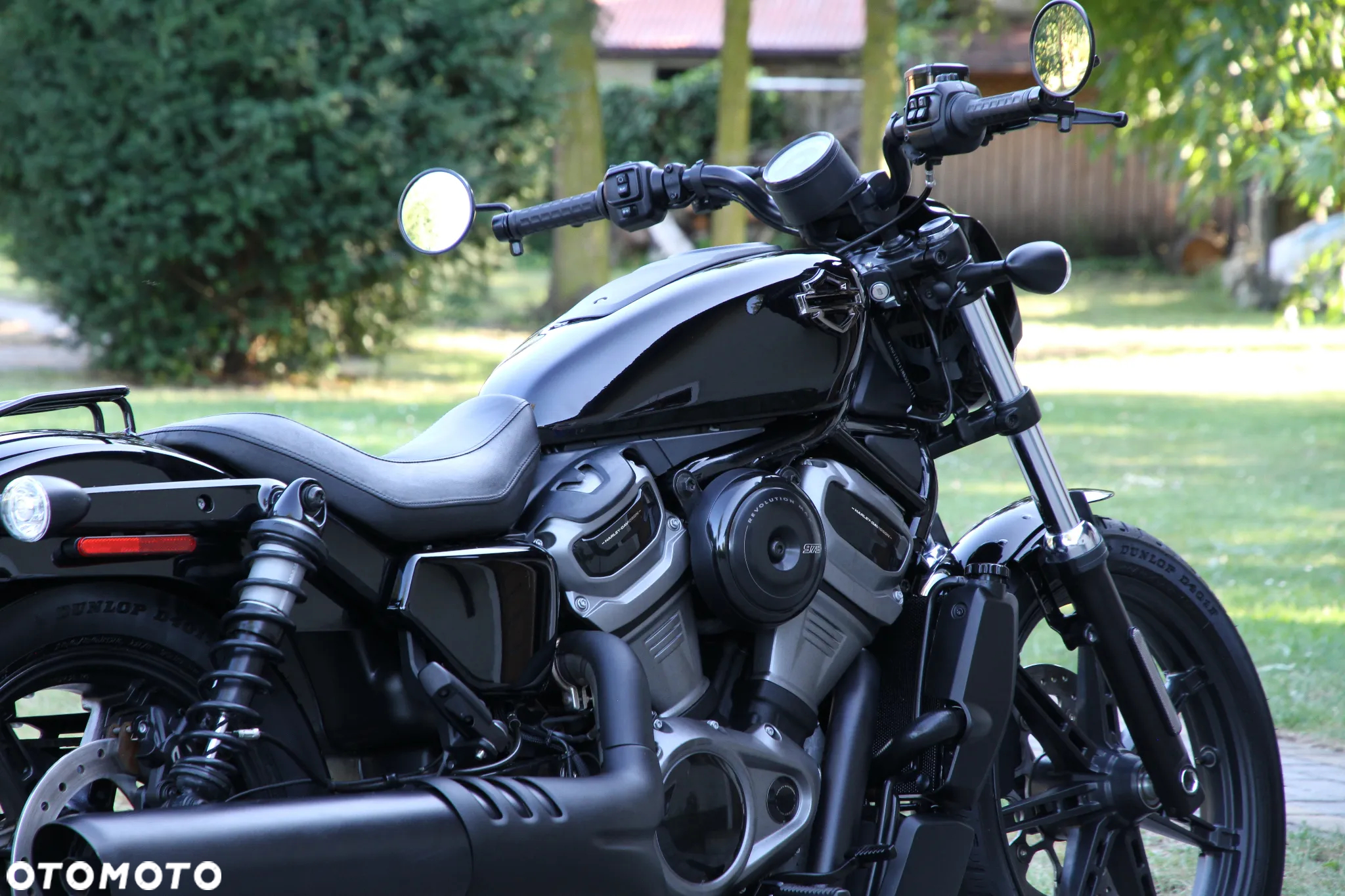 Harley-Davidson Sportster Nightster 975 - 13