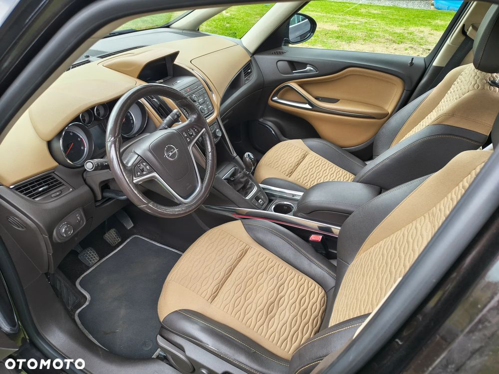 Opel Zafira Tourer 2.0 CDTI Edition - 16