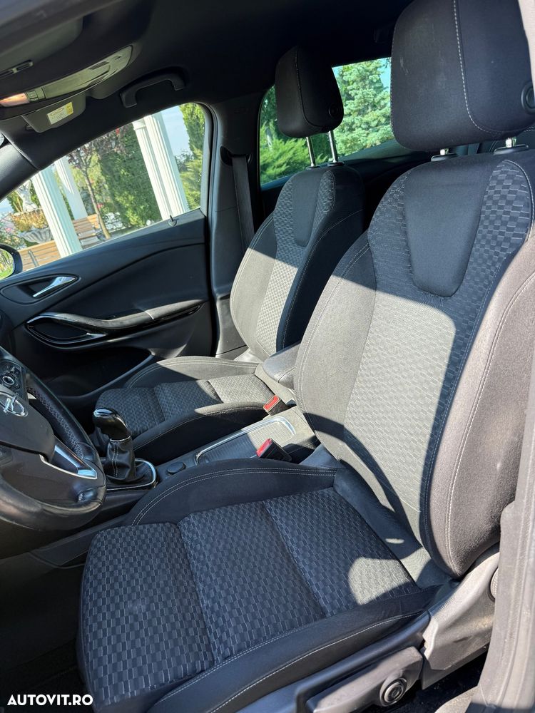 Opel Astra 1.6 D (CDTI) Start/Stop Business - 12
