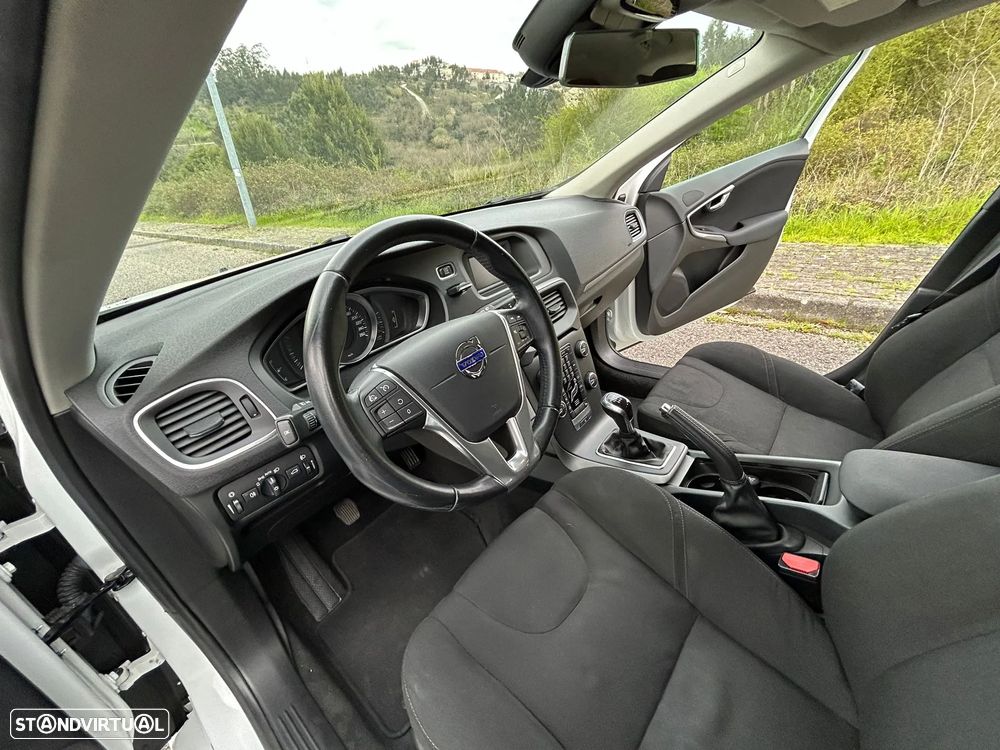 Volvo V40 1.6 D2 Kinetic Eco - 9