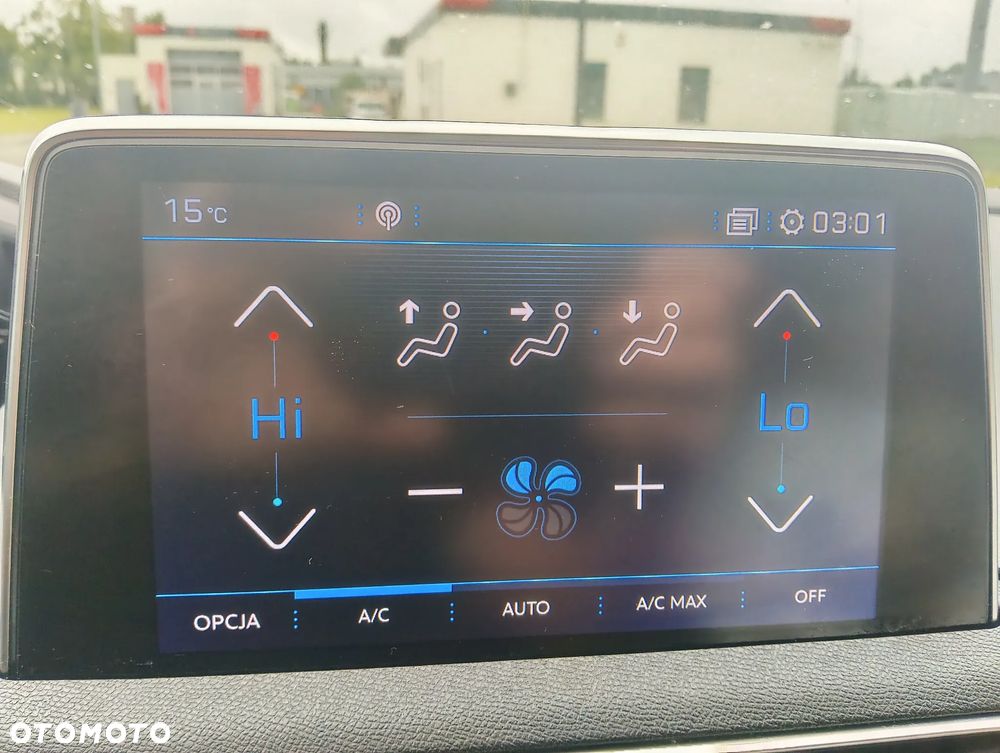 Peugeot 5008 1.2 PureTech Allure Pack S&S EAT8 - 22