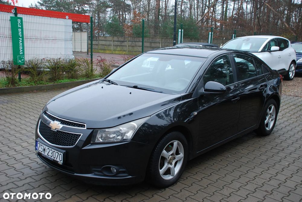 Chevrolet Cruze 2.0 VDCi LS - 3