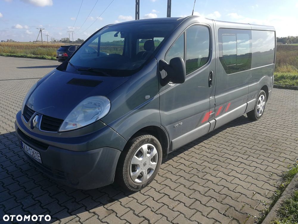 Renault Trafic - 1