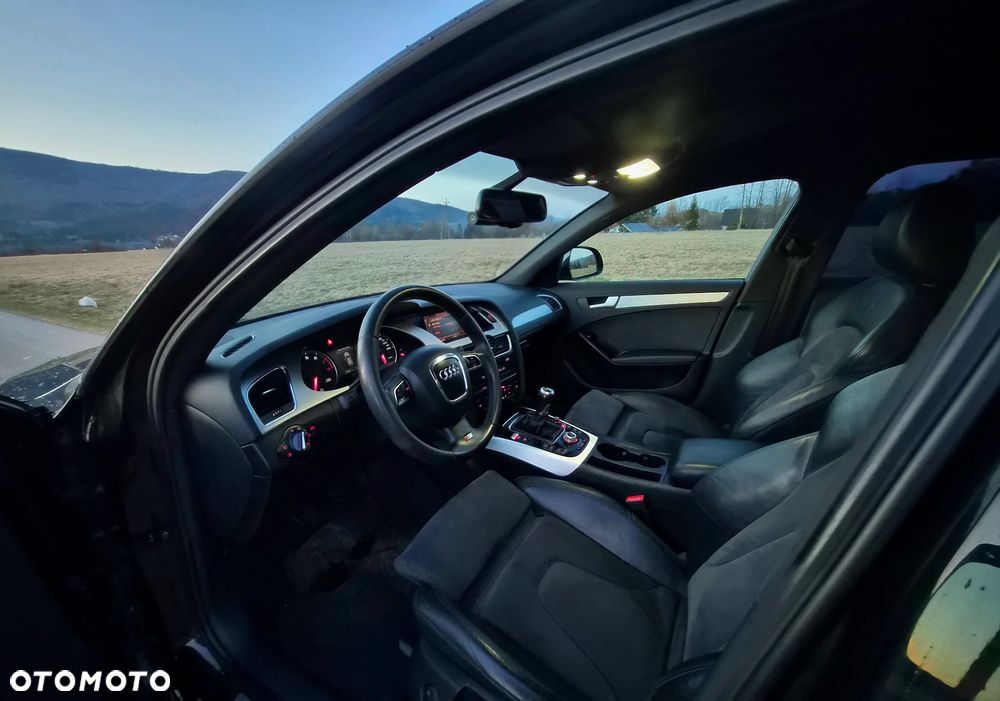 Audi A4 Avant 2.0 TFSI S line Sportpaket - 7