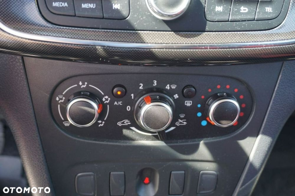 Dacia Sandero - 7